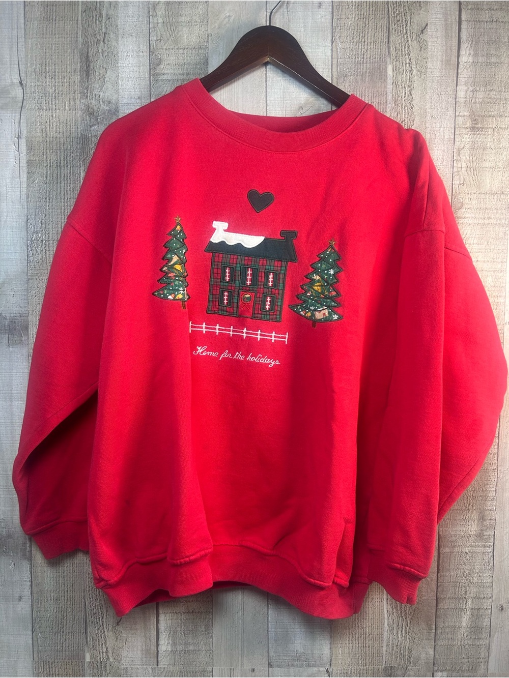 Vintage 90s Joyeuses Fêtes Christmas Sweatshirt Red
Embroidered House Large